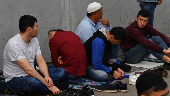 Мигранты устроили сафари на русских девочек и женщин: Насилие, убийство, грабёж