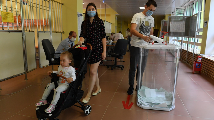 Центризбирком утвердил итоги голосования по Конституции: Поправки одобрены