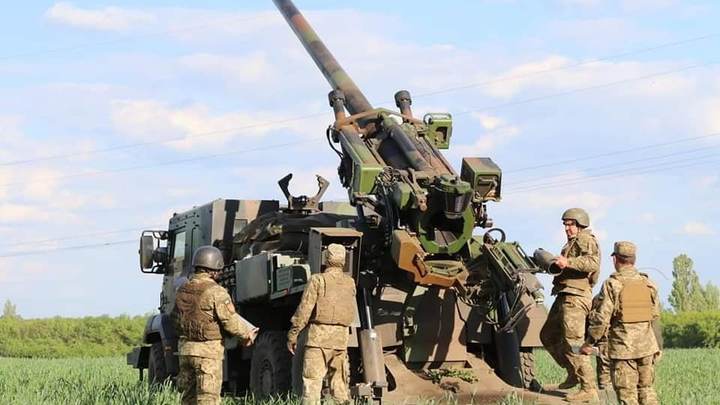 Уралвагонзавод поблагодарил Макрона за предоставленную на Украине военную технику