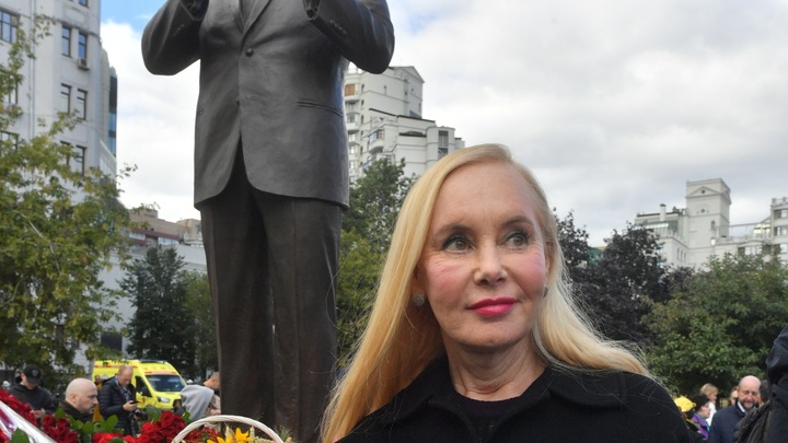 Источник назвал причину госпитализации вдовы Кобзона: Лекарства не помогали