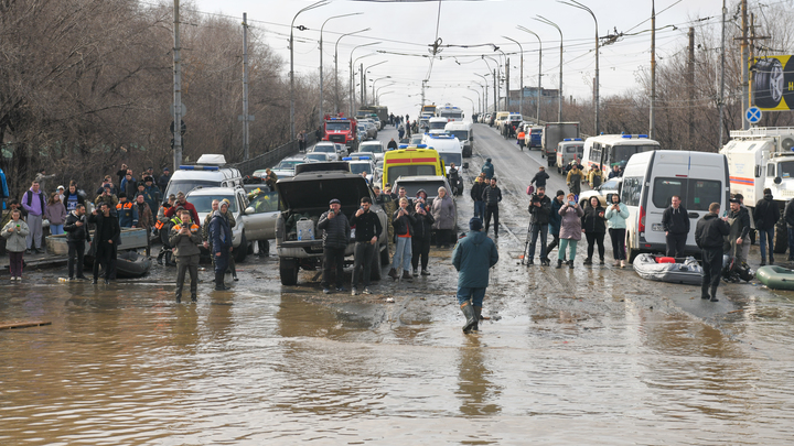 Зато сэкономили: Политолог нашёл роковую деталь в проекте строительства дамбы в Орске