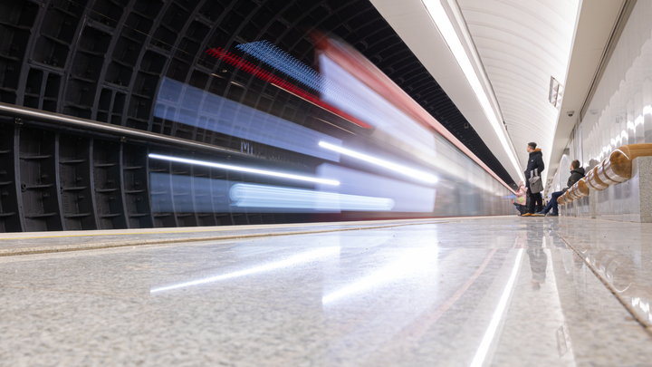 В вагоне московского метро распылили перцовый газ