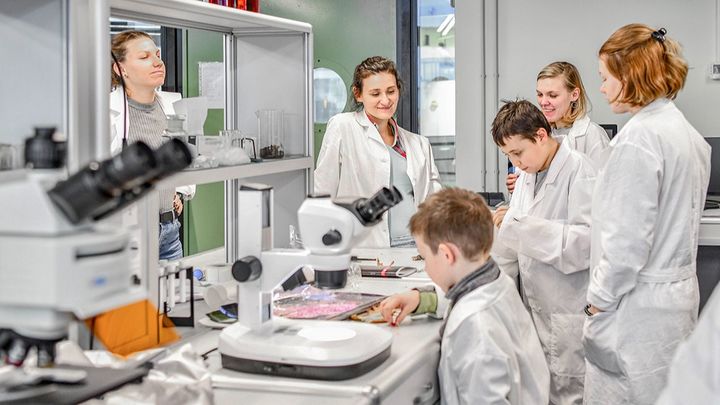 Мэр рассказал об уникальной экосистеме профнавигации для школьников в Москве