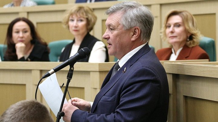 Сенатор Михайлов: Ситуация с созданием в Забайкалье новых школьных мест остается сложной