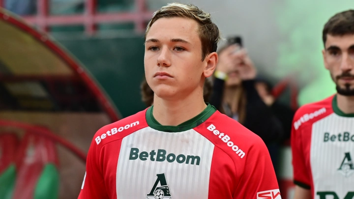 Батраков сравнялся по цене с Криштиану Роналдо: Звезда Локомотива продолжает прогрессировать