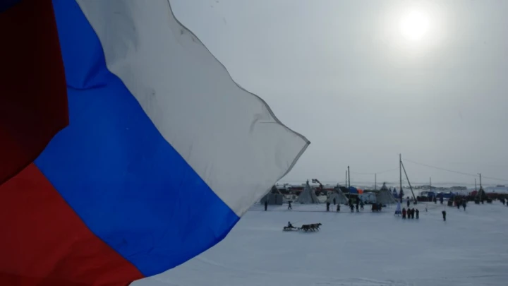 Русские строят военную базу на американской земле: 300 миль до Аляски, остров Врангеля