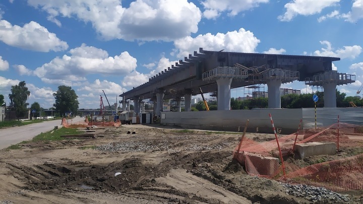 Перекрытие Ипподромской из-за стройки четвёртого моста продлили до декабря