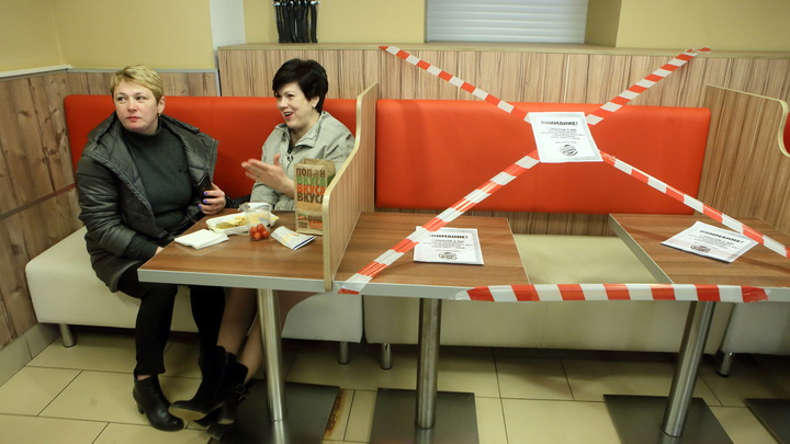 Запрет на работу фудкортов продолжает действовать: На Кубани открываются кафе и рестораны в ТЦ