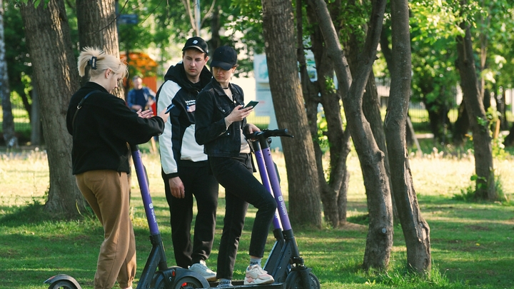 В Москве за три года число самокатчиков выросло в 28 раз