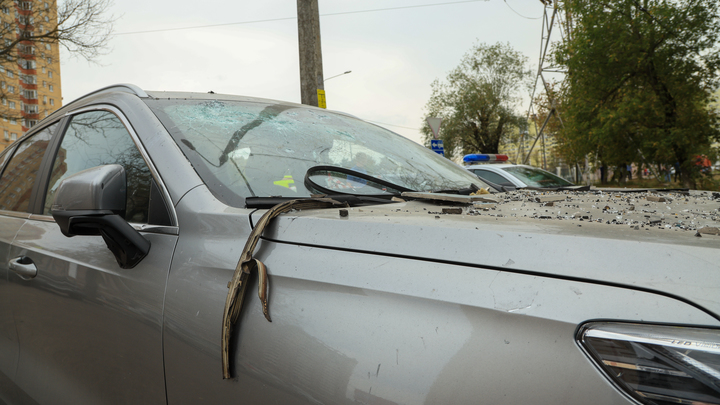 Автомобилистка из Татарстана сбила глухонемого дорожника: Прокатила на капоте почти полкилометра