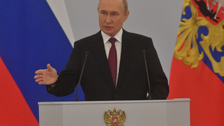 Идиоты или негодяи: Путин оценил скандал с нацистом в парламенте Канады