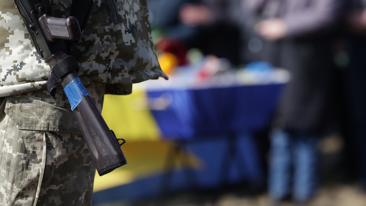 Испанские журналисты сообщили о десятках тысяч погибших боевиков ВСУ