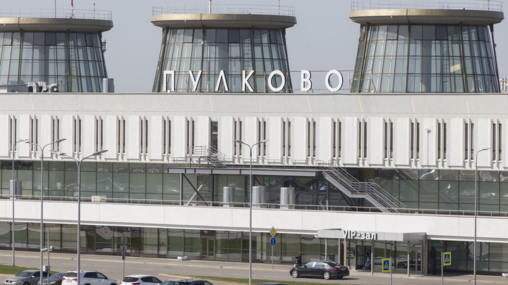 “Этот борт взорвётся”: рейс из Пулково в Грозный задержали из-за пассажира, который передумал лететь