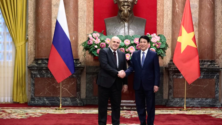 Переиграли и США, и Китай? Визит Мишустина во Вьетнам оказался из ряда вон