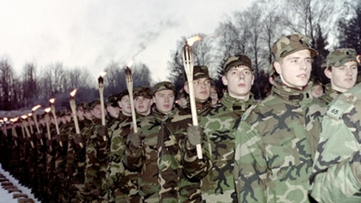 Подполковник США Дэвис: Украинцы расплачиваются жизнями из-за ложных надежд победить Россию