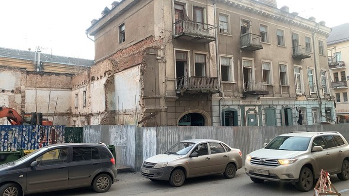 В Ростове снесут старинное здание, где случилось ограбление века. Как оно выглядит сейчас