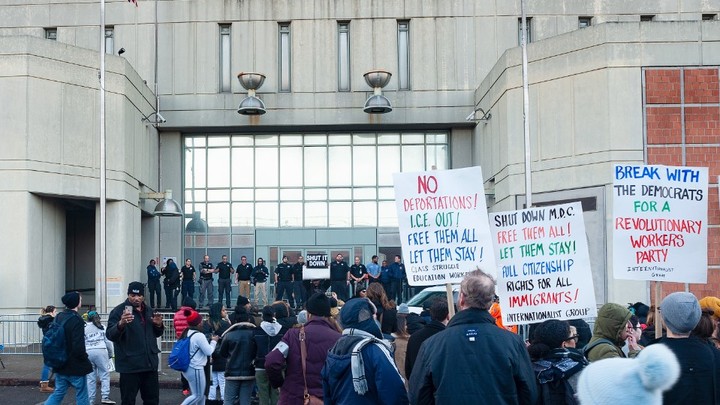 Русские не охотятся за американцами: Посол Антонов посетил застенки в Нью-Йорке