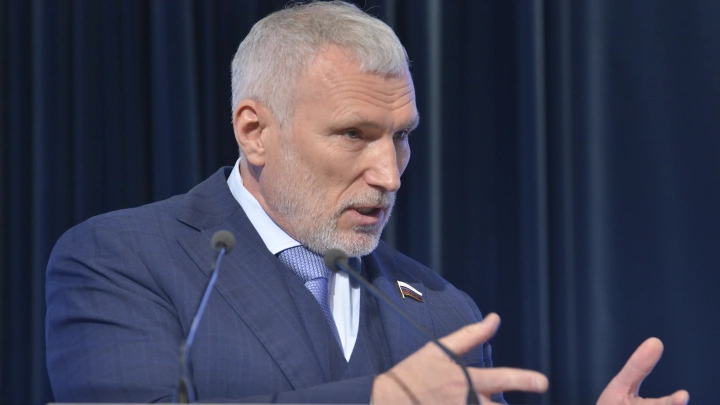 Депутат Журавлев назвал слова сенатора Уикера о Путине преступлением