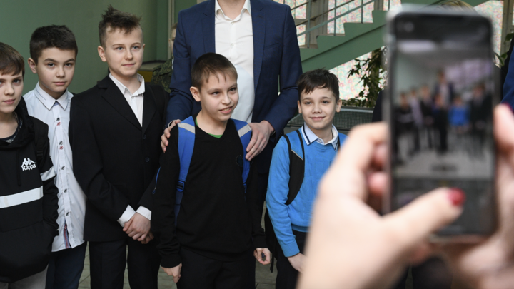 Проект об использовании телефонов в школах внесён в ГД. Есть два нюанса