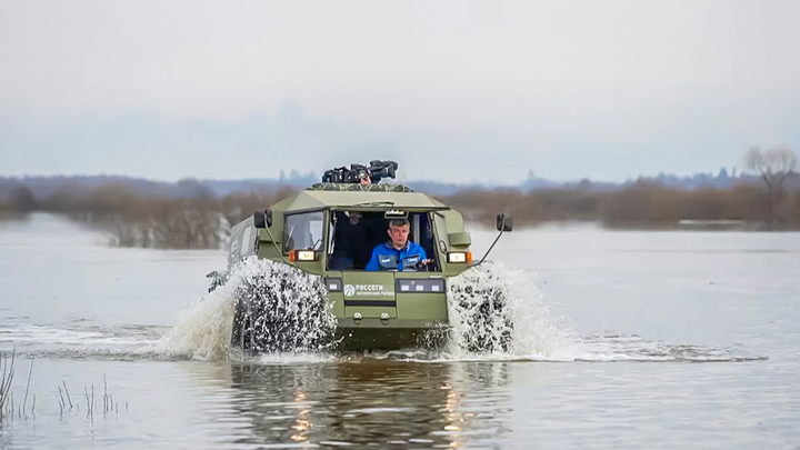Вездеход-амфибия, снегоболотоход и аэролодка: Что покажут гостям МУФ в Лужниках