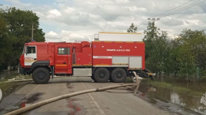 На Кубани после ливней остаются подтопленными 183 участка, в домах воды нет