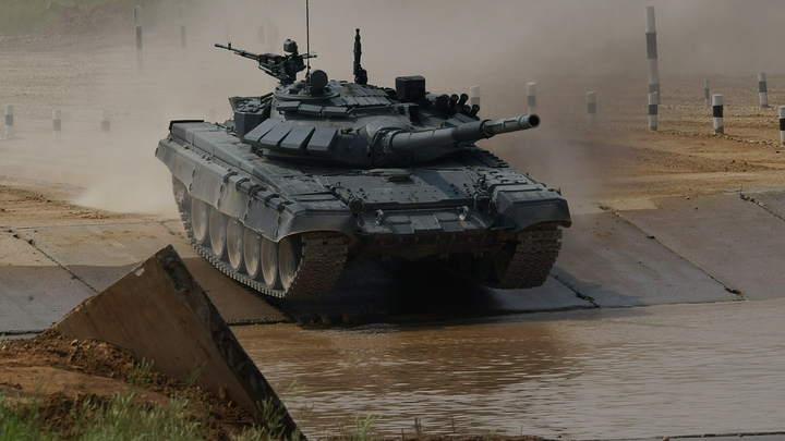Командир войсковой части попытался разобрать танк Т-72 на металлолом - СК России