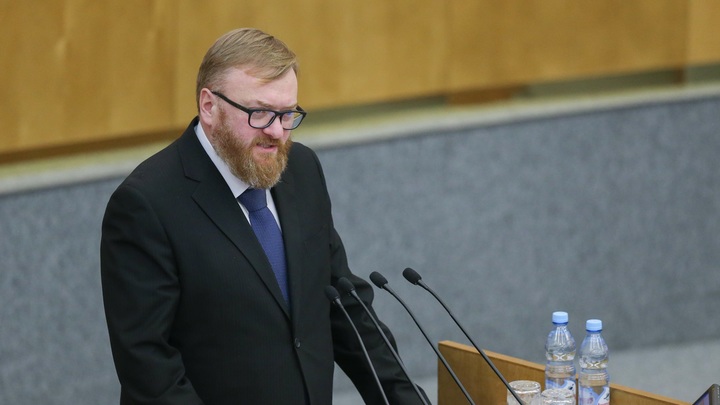 Сотовые операторы наживаются на русских бойцах: Милонов раскрыл позорную схему