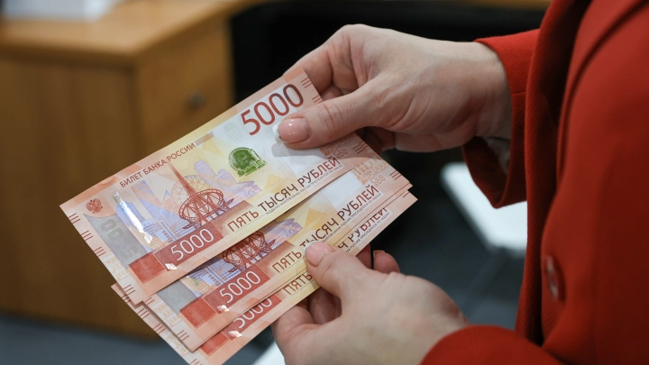 Финансист Диашов напомнил о налоге на доход от вклада более 210 тысяч рублей