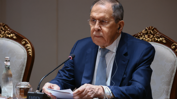 Поляки теперь и сами готовы: Лавров ответил на угрозу Польши в адрес самолёта Путина