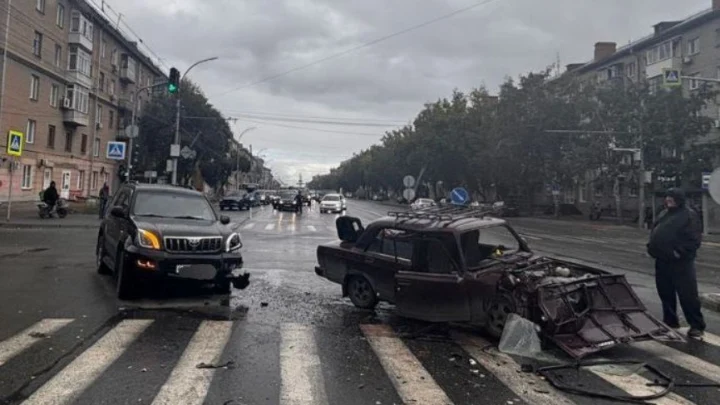 Четверо детей пострадали в аварии на левом берегу в Новосибирске