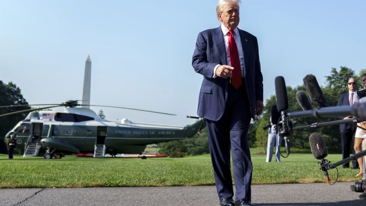 Трамп провел День благодарения без Зеленского, который надеялся на встречу