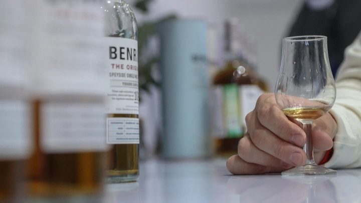 Трагедия на Кубани: Три человека погибли от алкоголя, купленного на рынке