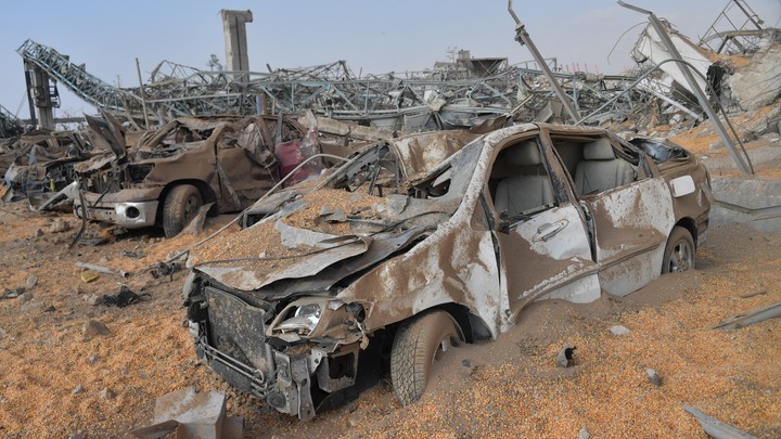В ДТП возле ТЦ Аура в Новосибирске погибла женщина