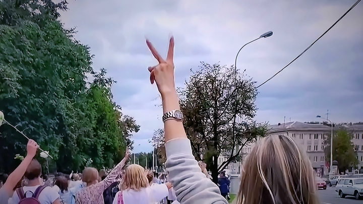 Просят не аплодировать: В Белоруссии выпускают задержанных за участие в беспорядках