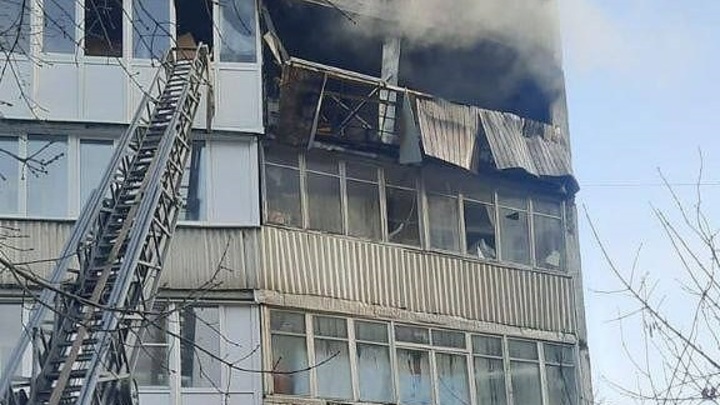 Жители дома на улице Фучика сомневаются в версии со взрывом газа