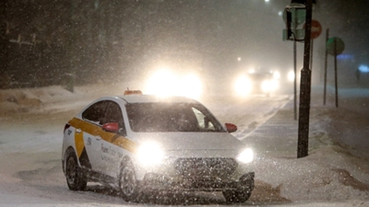 Как вырастут цены на такси в новогоднюю ночь: когда лучше заказывать машину Как вырастут цены на такси в новогоднюю ночь: когда лучше заказывать машину