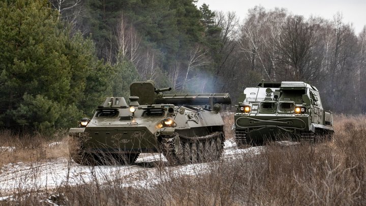 Русские бойцы взяли в плен двух солдат ВСУ, воюющих в зоне спецоперации