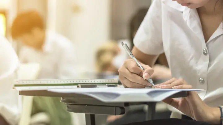 Не глупость - холодный расчёт: Комичные решения Байдена оказались не шуткой. Загляните в наши вузы