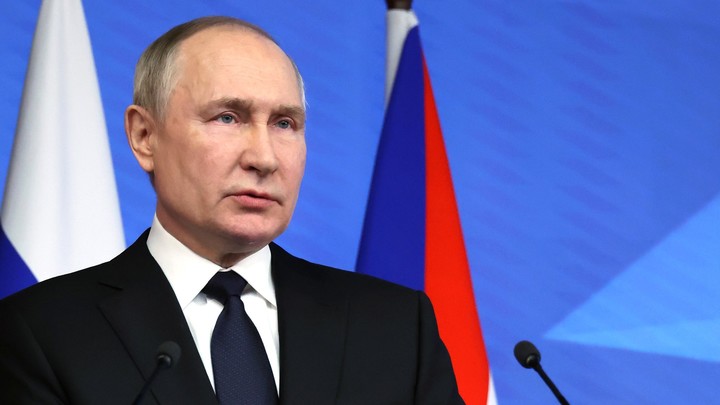 Китайцы пришли в восторг от слов Путина про западные страны: Кровожадный лев воет