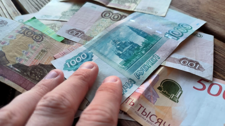 В России 1 октября оклады военных проиндексируют на 7,6%