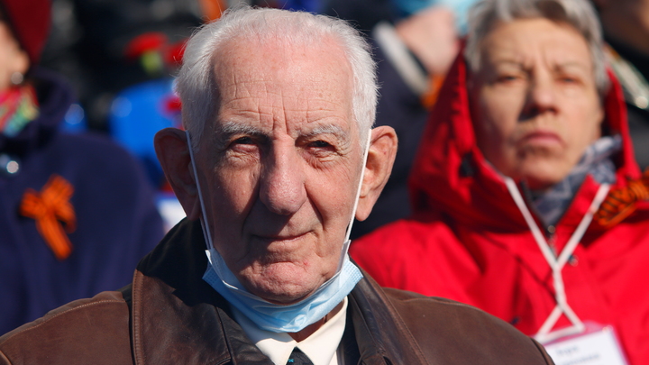 На выплаты блокадникам выделено 3,9 млрд: по 50 тысяч каждому к 80-летию открытия Дороги жизни