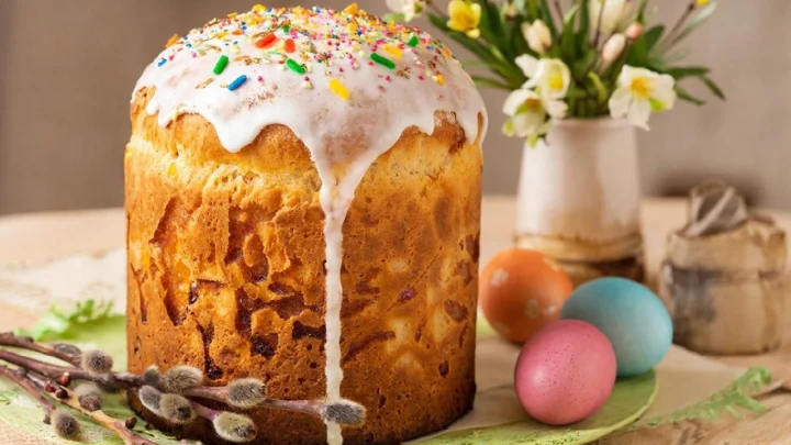 Куличи по не православным ценам: Русским снова втюхивают элитное угощение за десятки тысяч