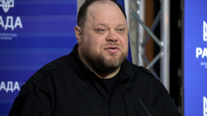 К скандалу в Верховной раде подключились военные и обычные люди. Киев в шаге от бунта