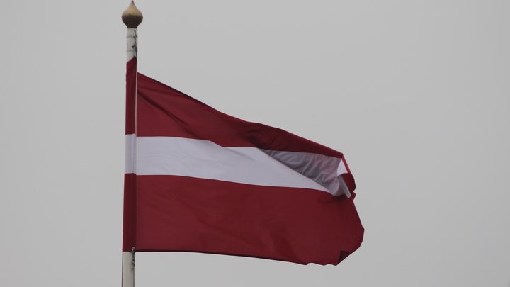 Привлечь нельзя, запретить въезд - можно: Латвия приняла решение по Коростелёву