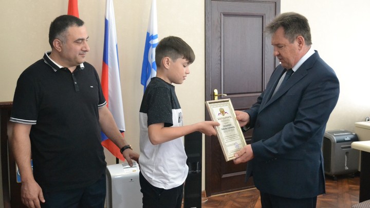 В Родниках 12-летний Роберт Гаспарян помог полиции поймать преступника