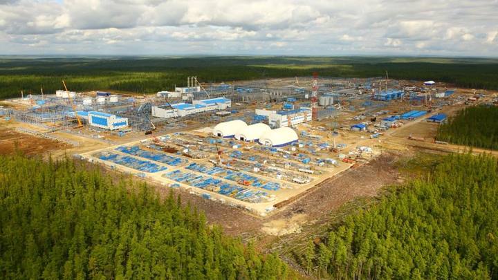 Держат как свиней: Хроники бунта на Чаяндинском месторождении попали на видео