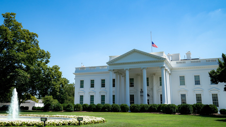 Белый дом: определенные для Украины американские средства почти закончились