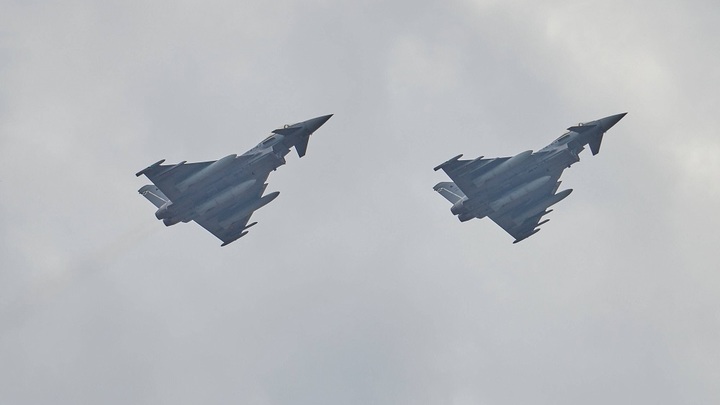 США отказались поставлять на Украину истребители F-16