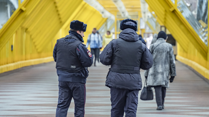 В Екатеринбурге пропала без вести 16-летняя девушка, не разговаривающая на русском