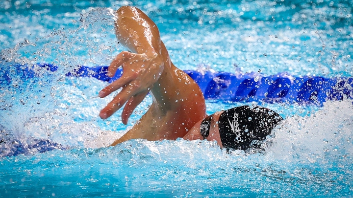 Украинский паралимпиец демонстративно отодвинулся от русского во время фотосессии